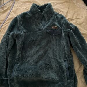 LL bean pullover Size Large